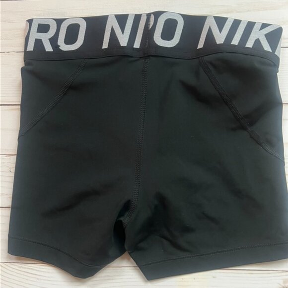 Nike Pro 3-Inch Shorts | Black | Dri-FIT Compression Training Activewear size s - Picture 4 of 6